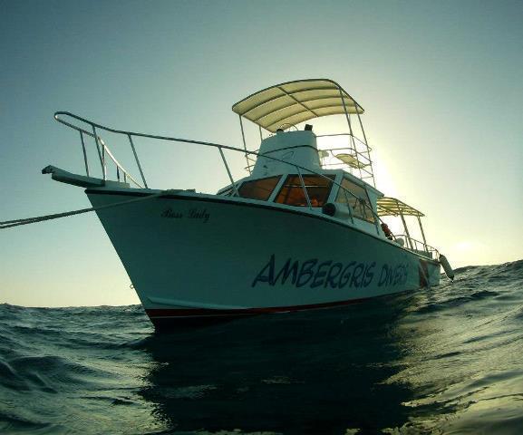 Ambergris Divers Resort San Pedro  Exteriör bild